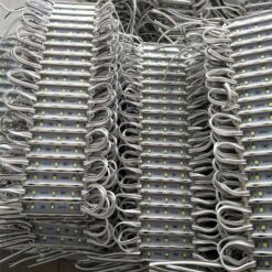 تعداد زیادی LED بلوکه ای سفید تک عددی