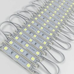 نمایی از LED بلوکه ای سفید تک عددی